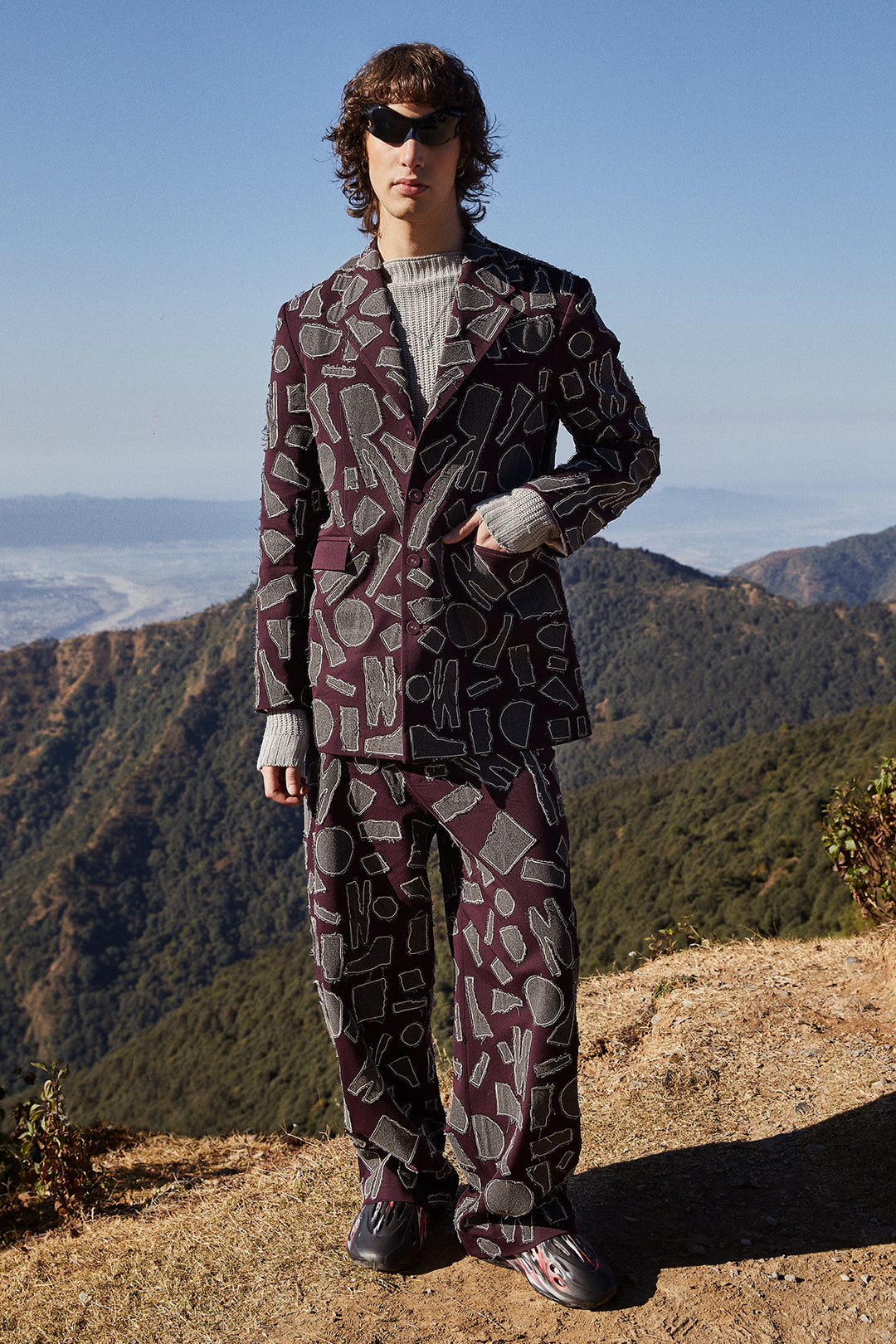 Abstract Shapes Blazer With Baggy Pants