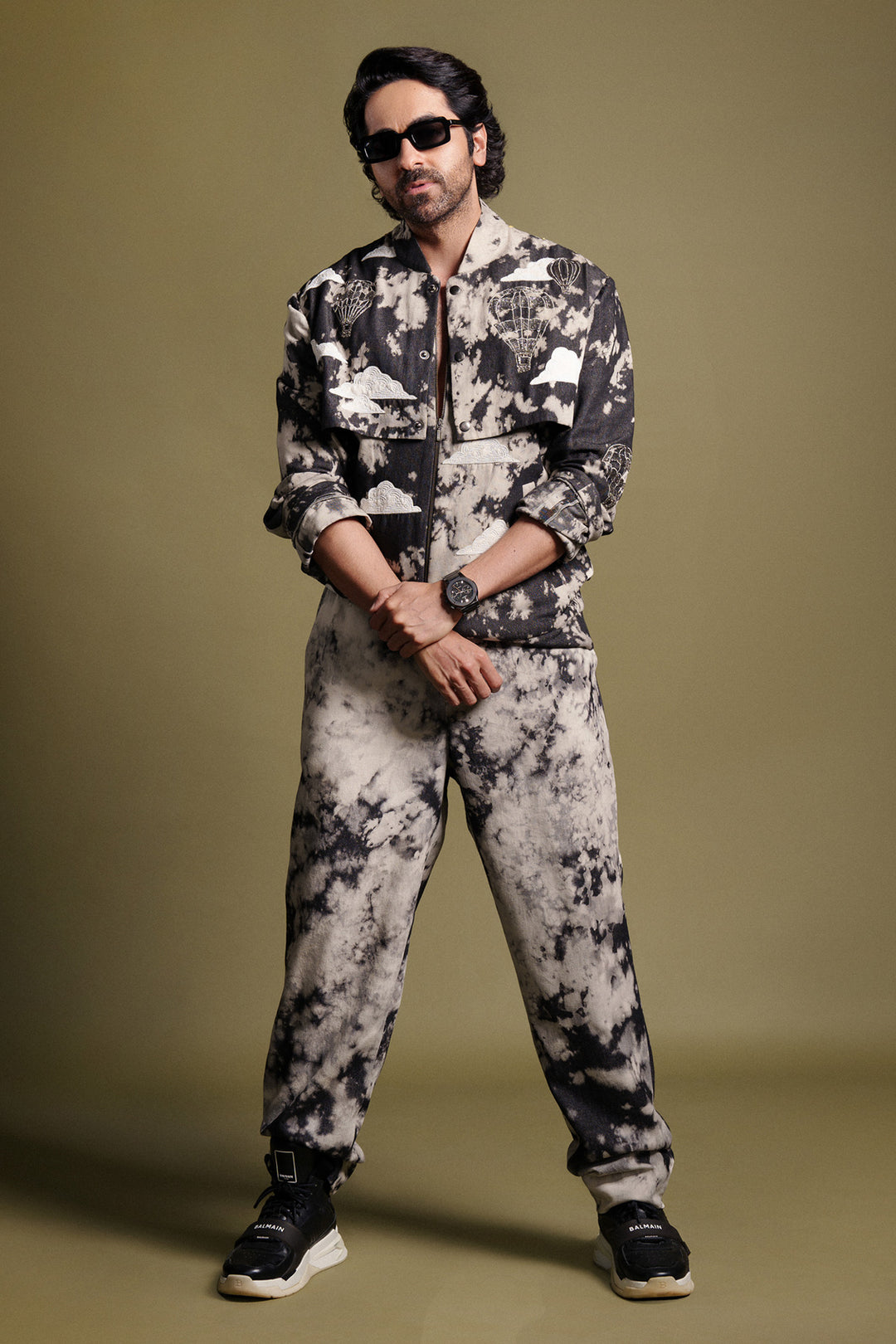 Ayushmann Khurrana in Air Balloon,Clouds And Sun Double Layer Bomber