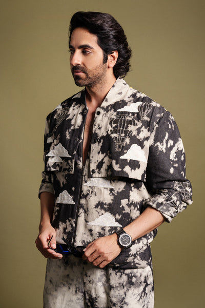 Ayushman Khurana In Air Balloon,Clouds And Sun Double Layer Bomber With Pants