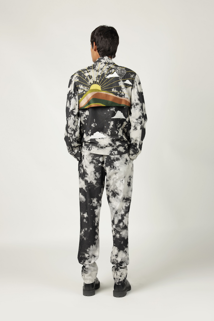 Vihaan Samat in Air Balloon,Clouds And Sun Double Layer Bomber With Pants