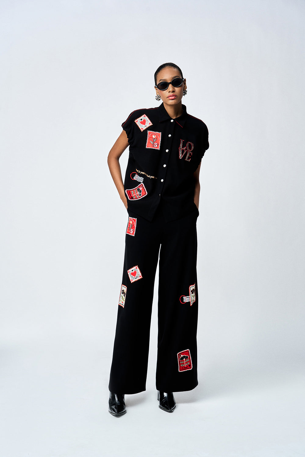 FLARED PANTS OF ( STAMP ELASTICATED TOP )