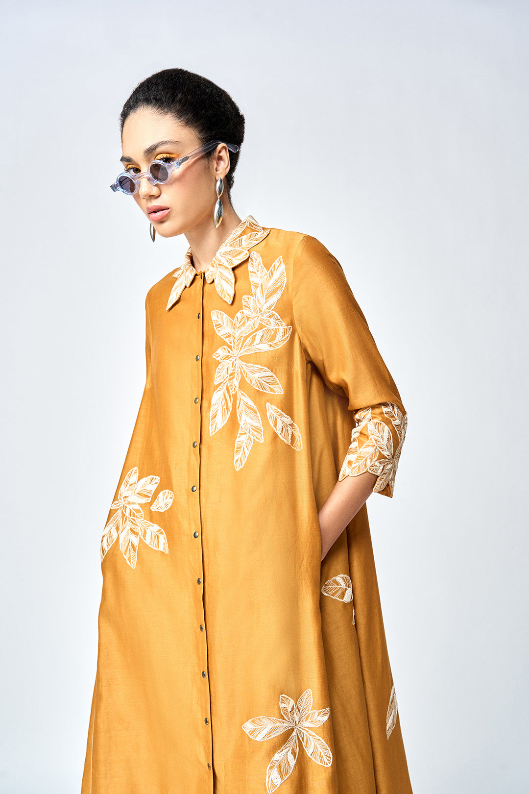 DELICATE LEAVES SIDE TRIANGLE SHIRT DRESS