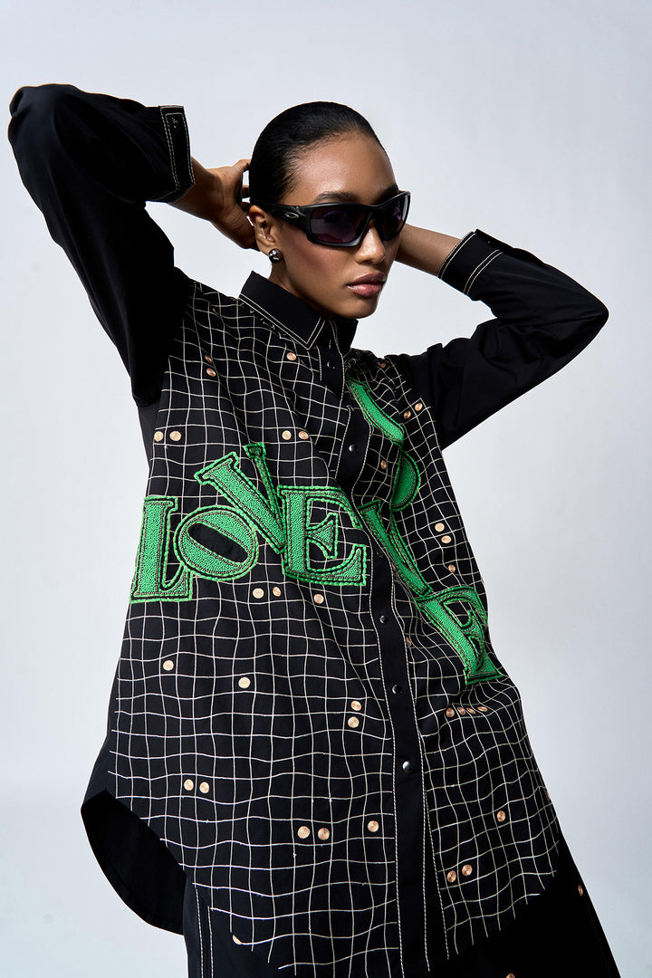 LOVE CHECKS BAGGY SHIRT WITH STRAIGHT PANTS