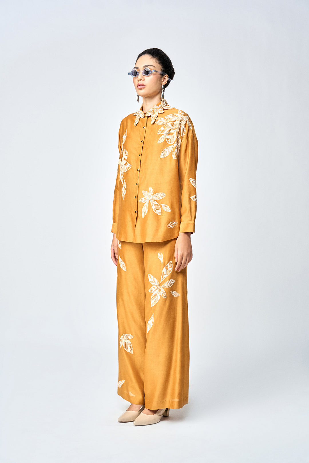 DELICATE LEAVES DROP SHOULDER ASYMMETRIC SHIRT