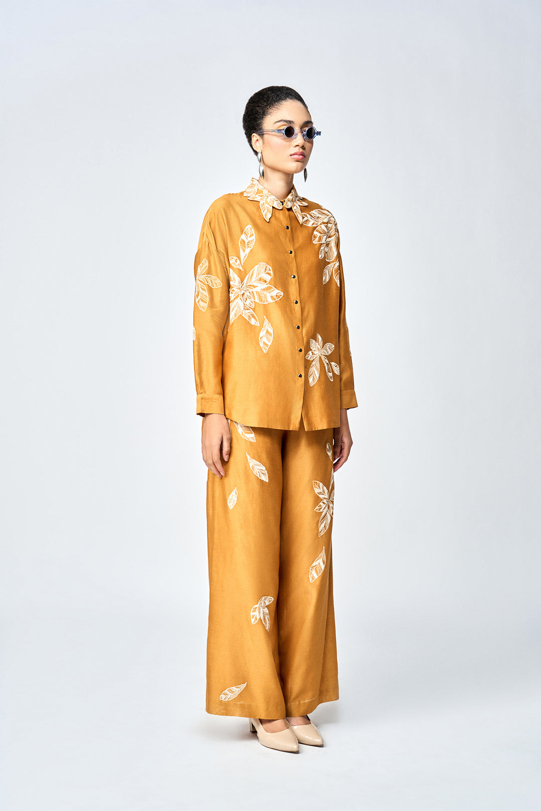 DELICATE LEAVES DROP SHOULDER ASYMMETRIC SHIRT