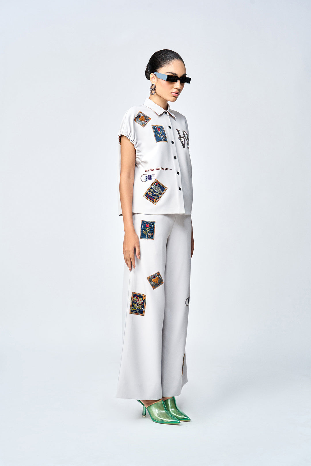 FLARED PANTS OF ( STAMP ELASTICATED TOP )