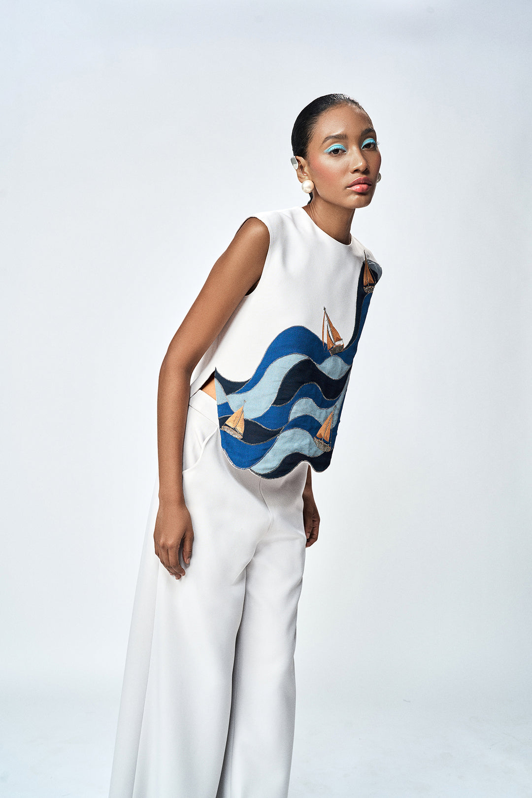 WAVES AND BOATS TOP WITH FLARED PANT