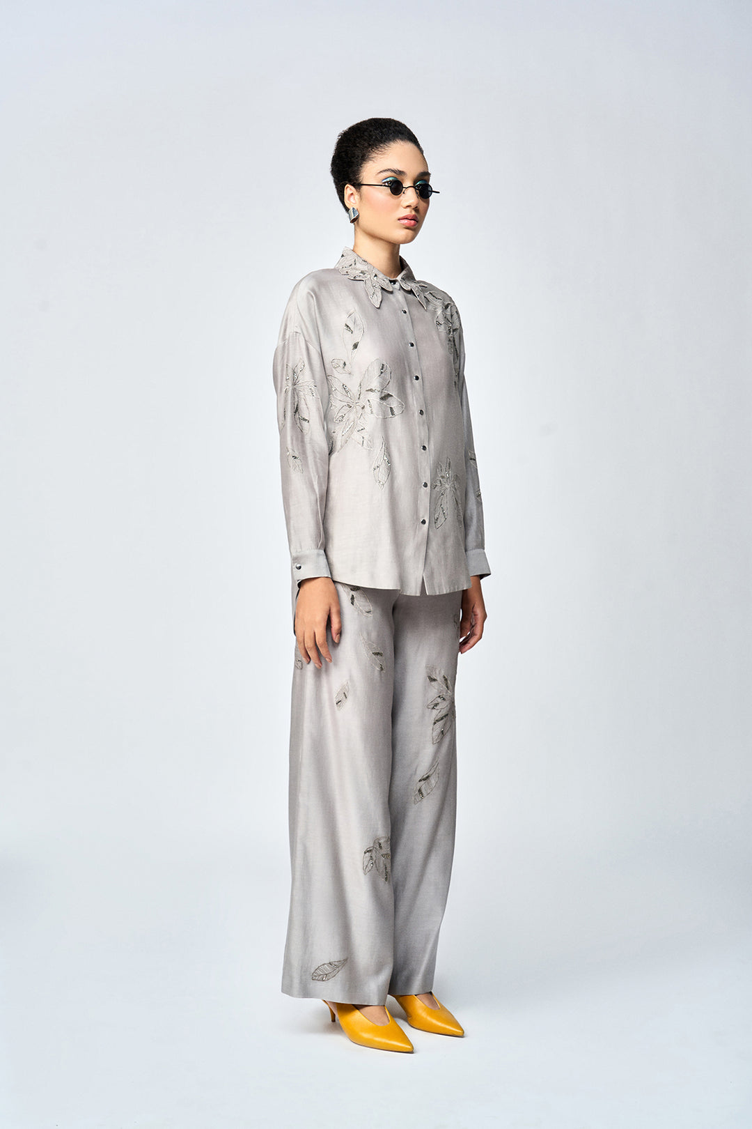 DELICATE LEAVES DROP SHOULDER ASYMMETRIC SHIRT