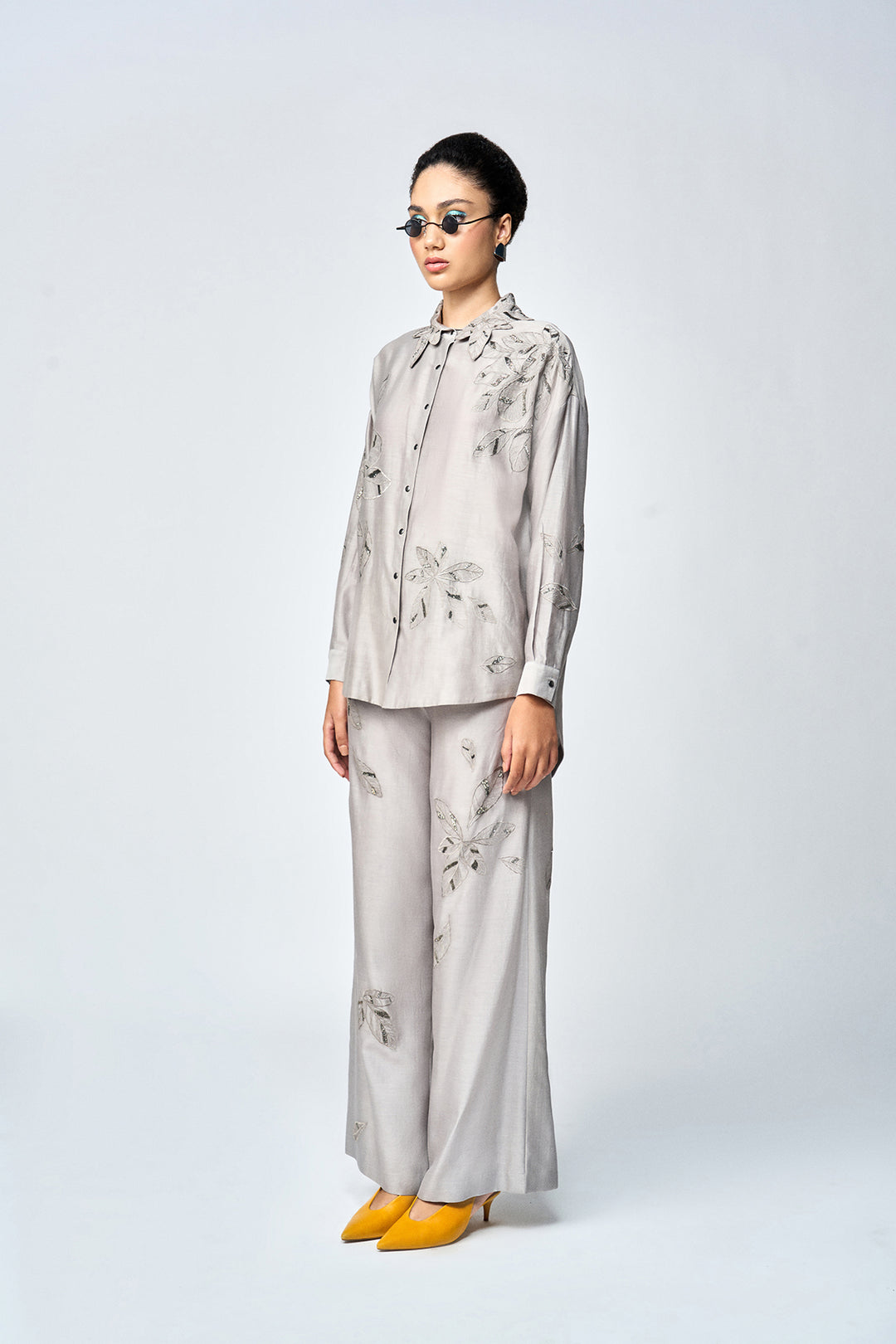 DELICATE LEAVES DROP SHOULDER ASYMMETRIC SHIRT