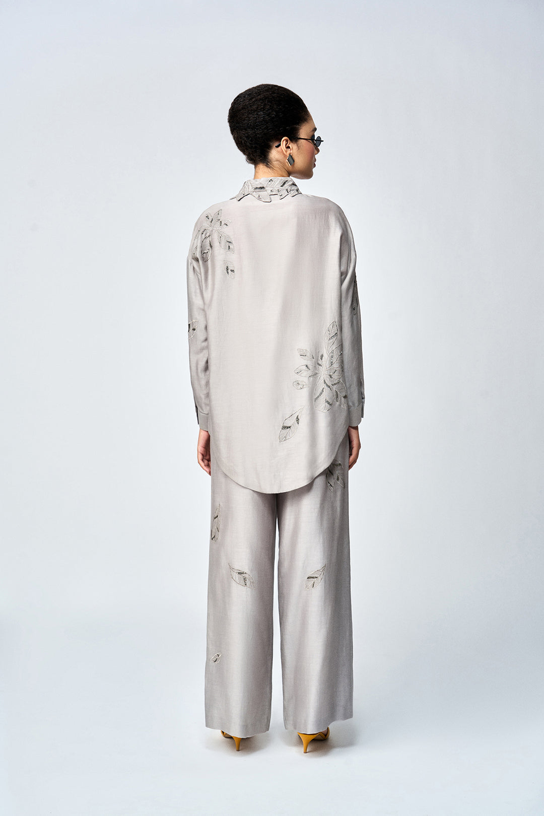 DELICATE LEAVES DROP SHOULDER ASYMMETRIC SHIRT