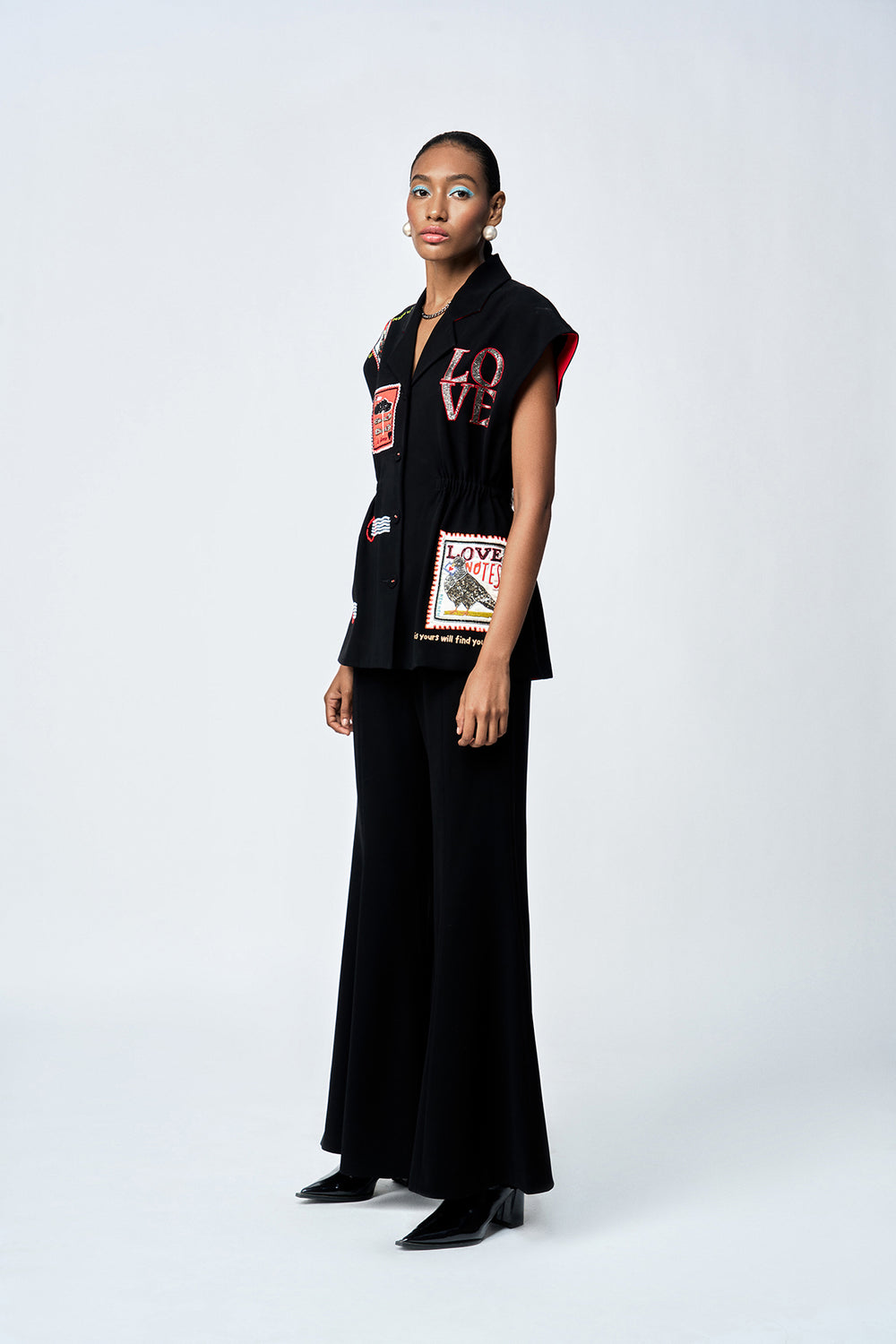 BELL BOTTOM PANTS OF ( STAMP ROBE JACKET )