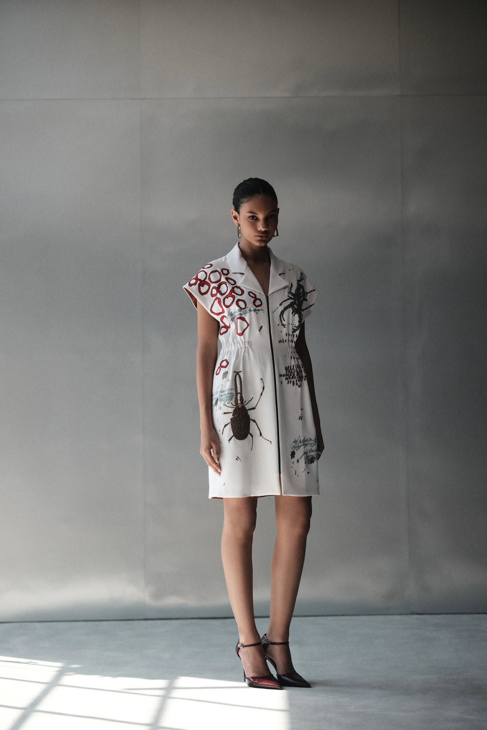 BUG THEORY ROBE DRESS XS / White