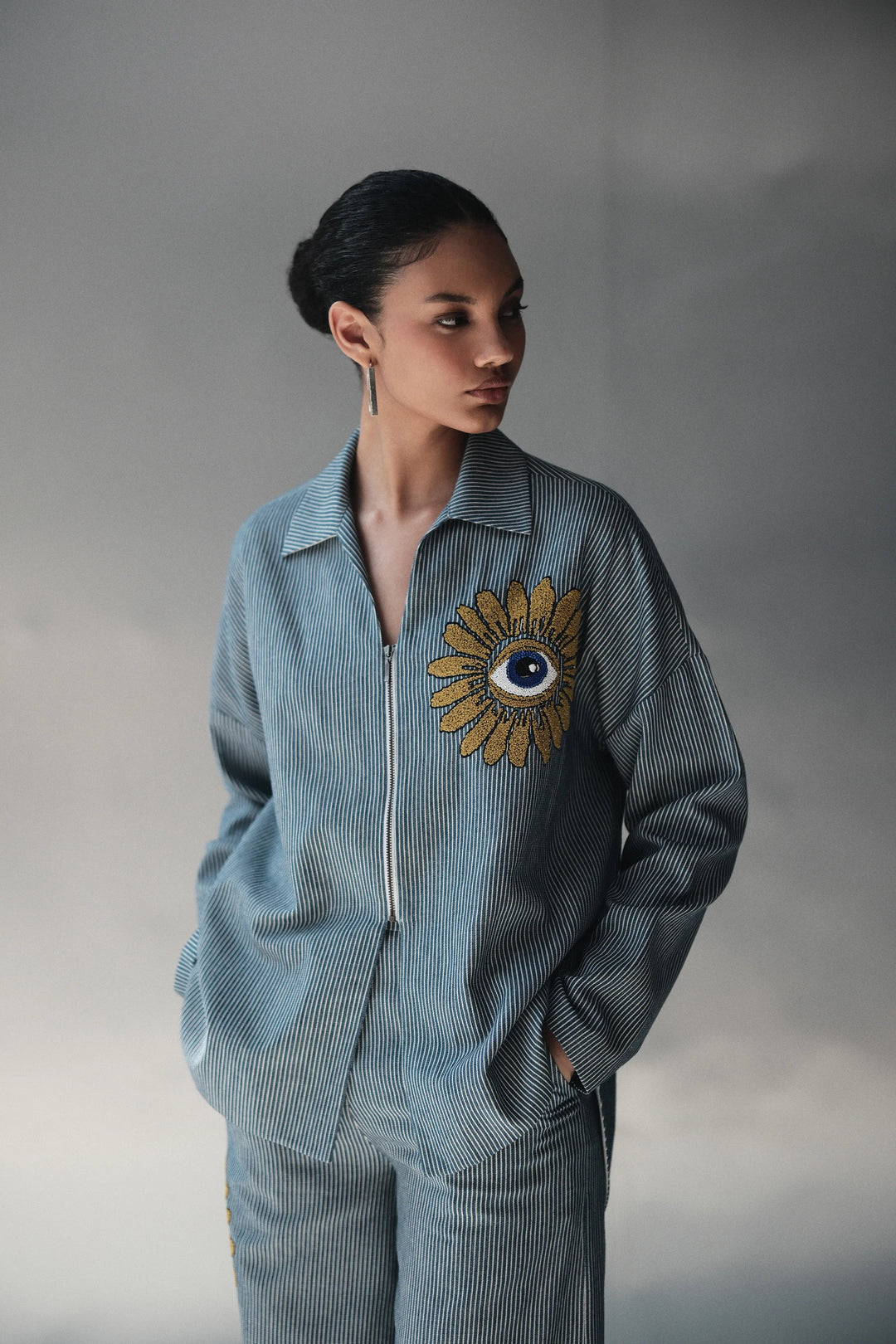 FLARED PANT OF (EYE BLOOM BAGGY SHIRT)