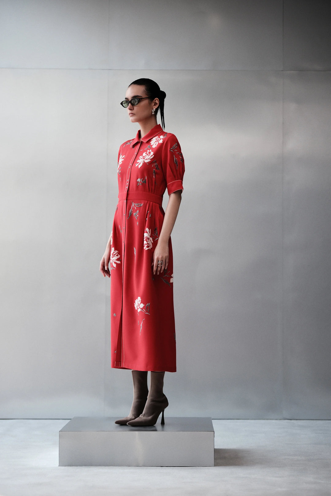 PEONIES SIDE PLEATED LONG DRESS