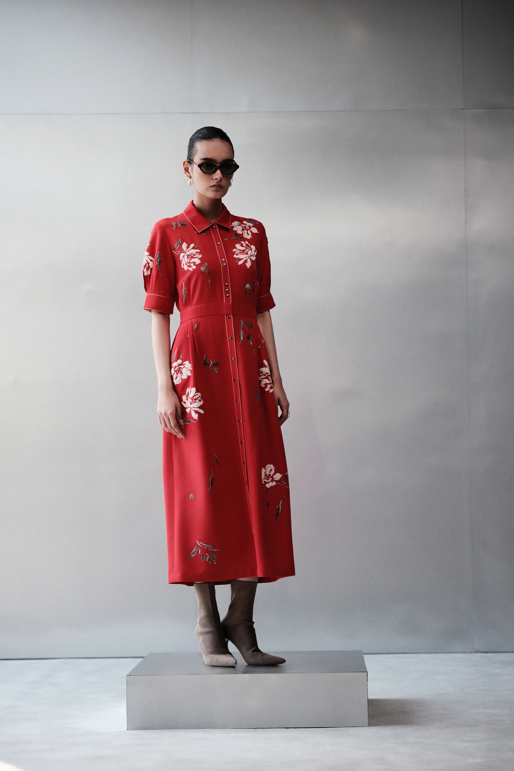 PEONIES SIDE PLEATED LONG DRESS