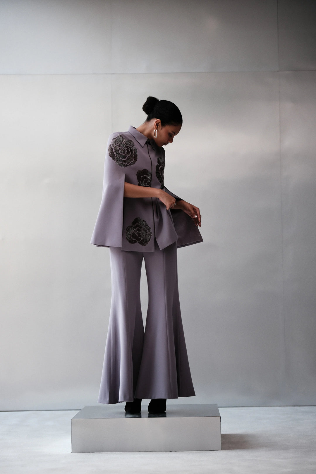 BELL BOTTOM PANTS OF ( GEOMETRIC ROSES CAPE )