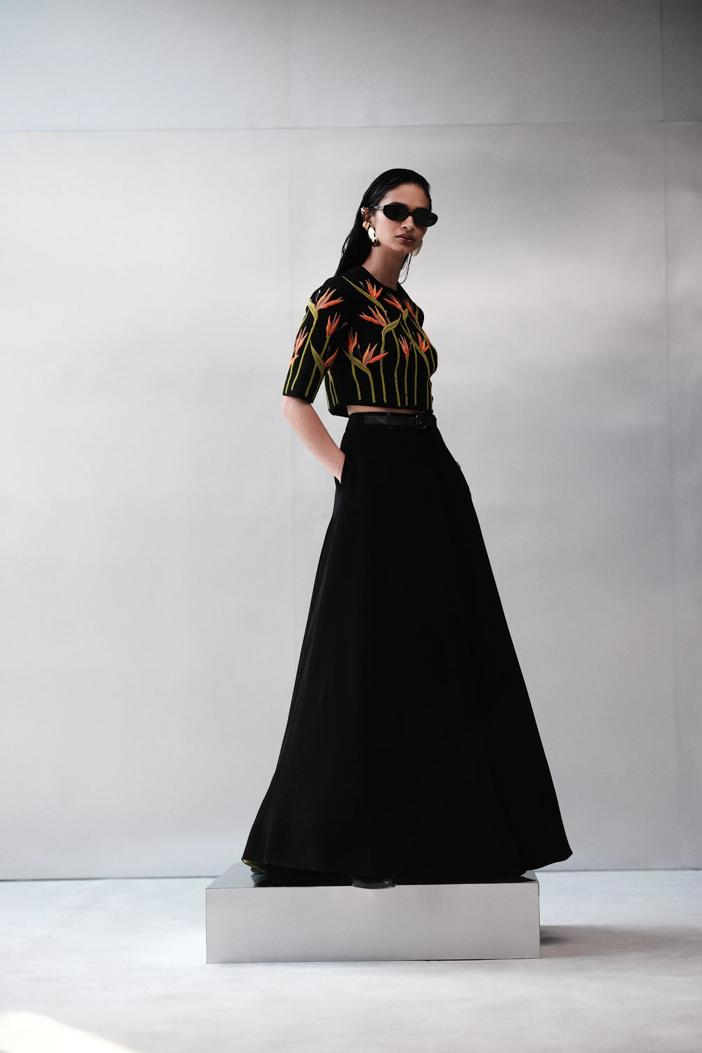 BIRD OF PARADISE BLOUSE WITH STATEMENT SKIRT