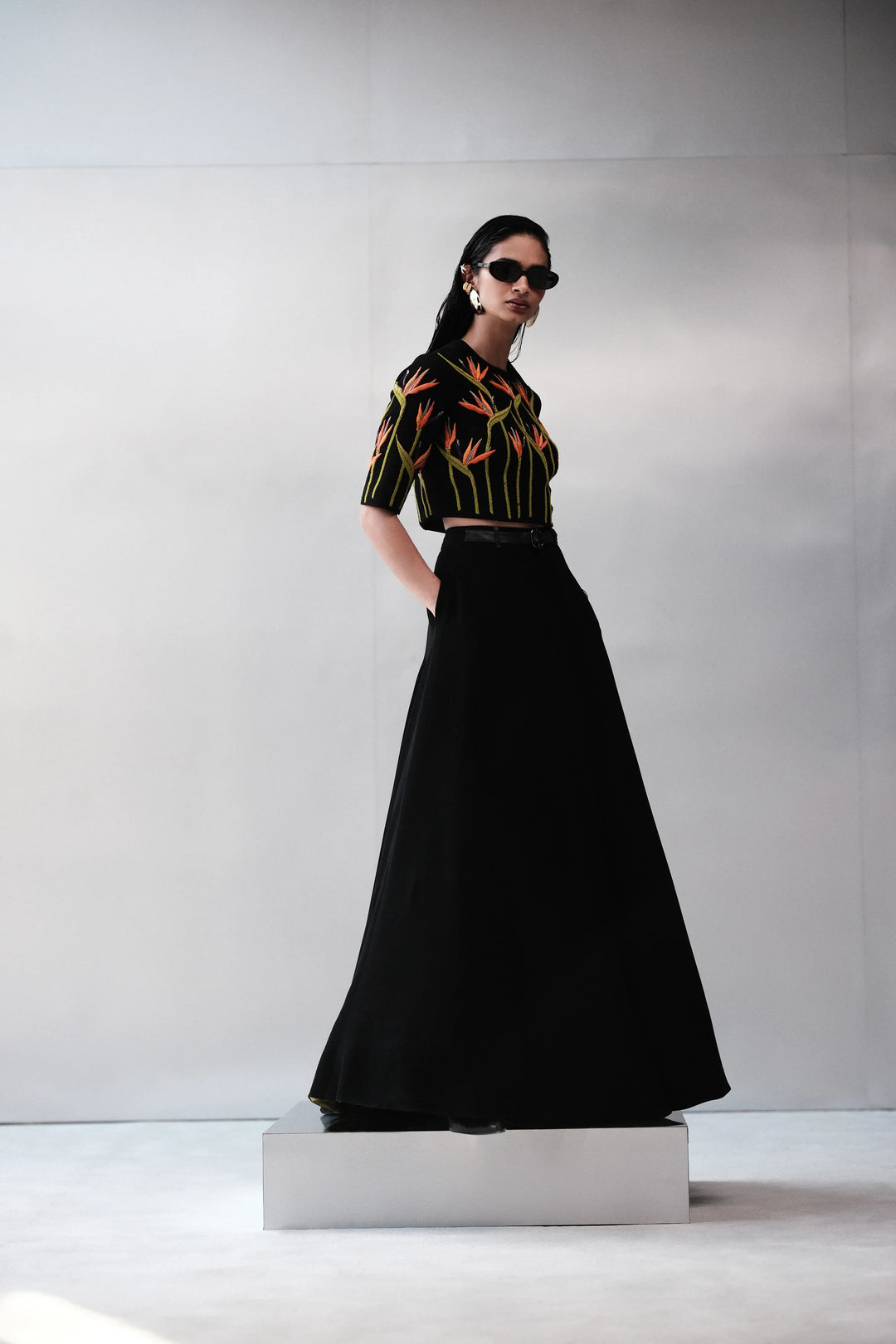 BIRD OF PARADISE BLOUSE WITH STATEMENT SKIRT
