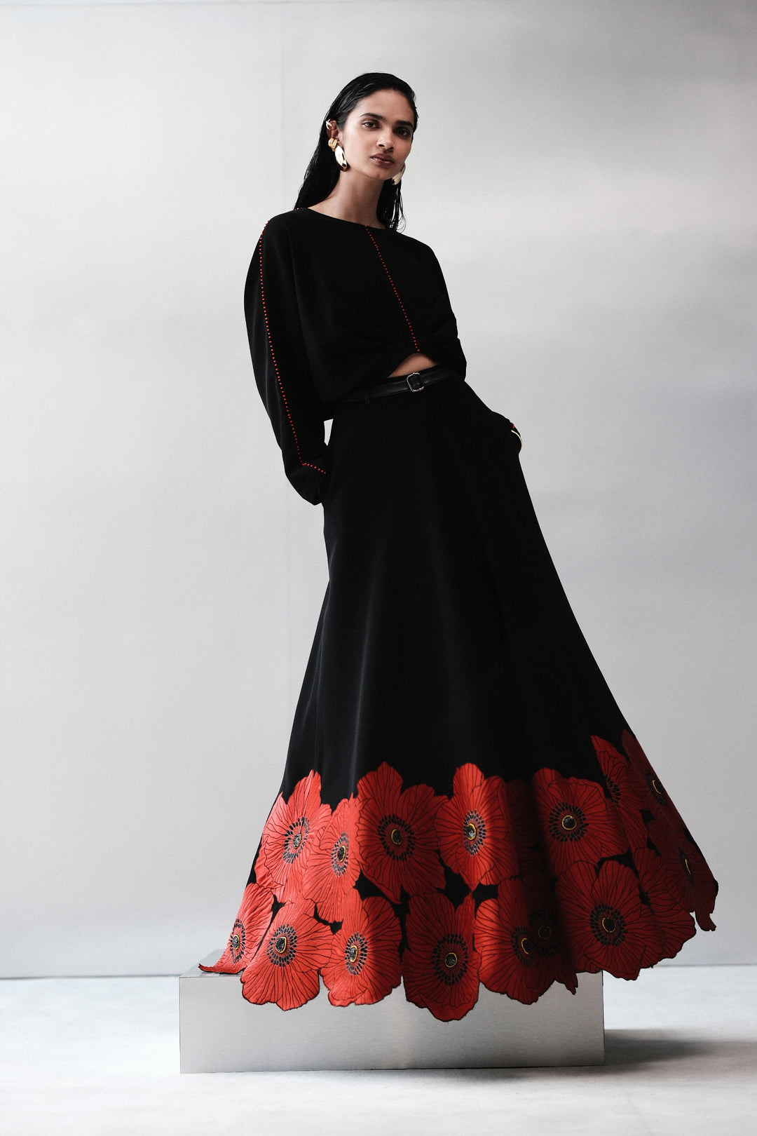 POPPY BORDER STATEMENT SKIRT WITH BLOUSE