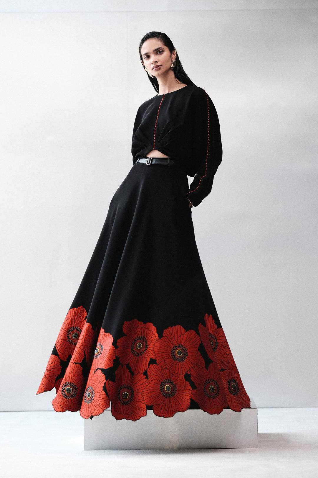 POPPY BORDER STATEMENT SKIRT WITH BLOUSE