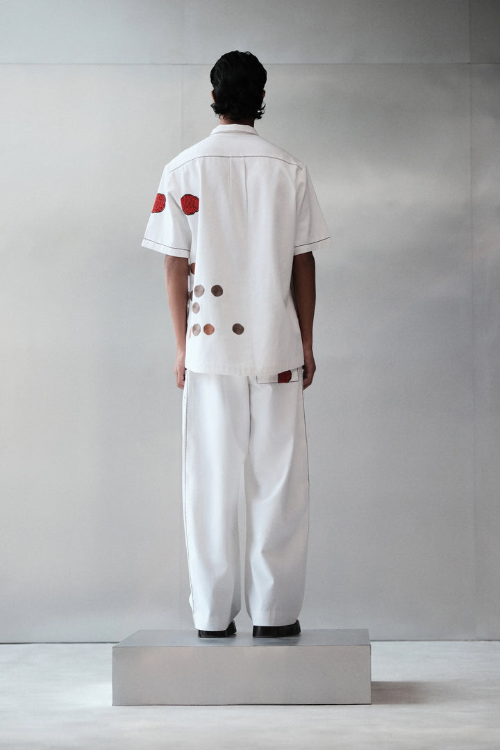 CIRCLE AND FLUTTER HALF SLEEVE SHIRT