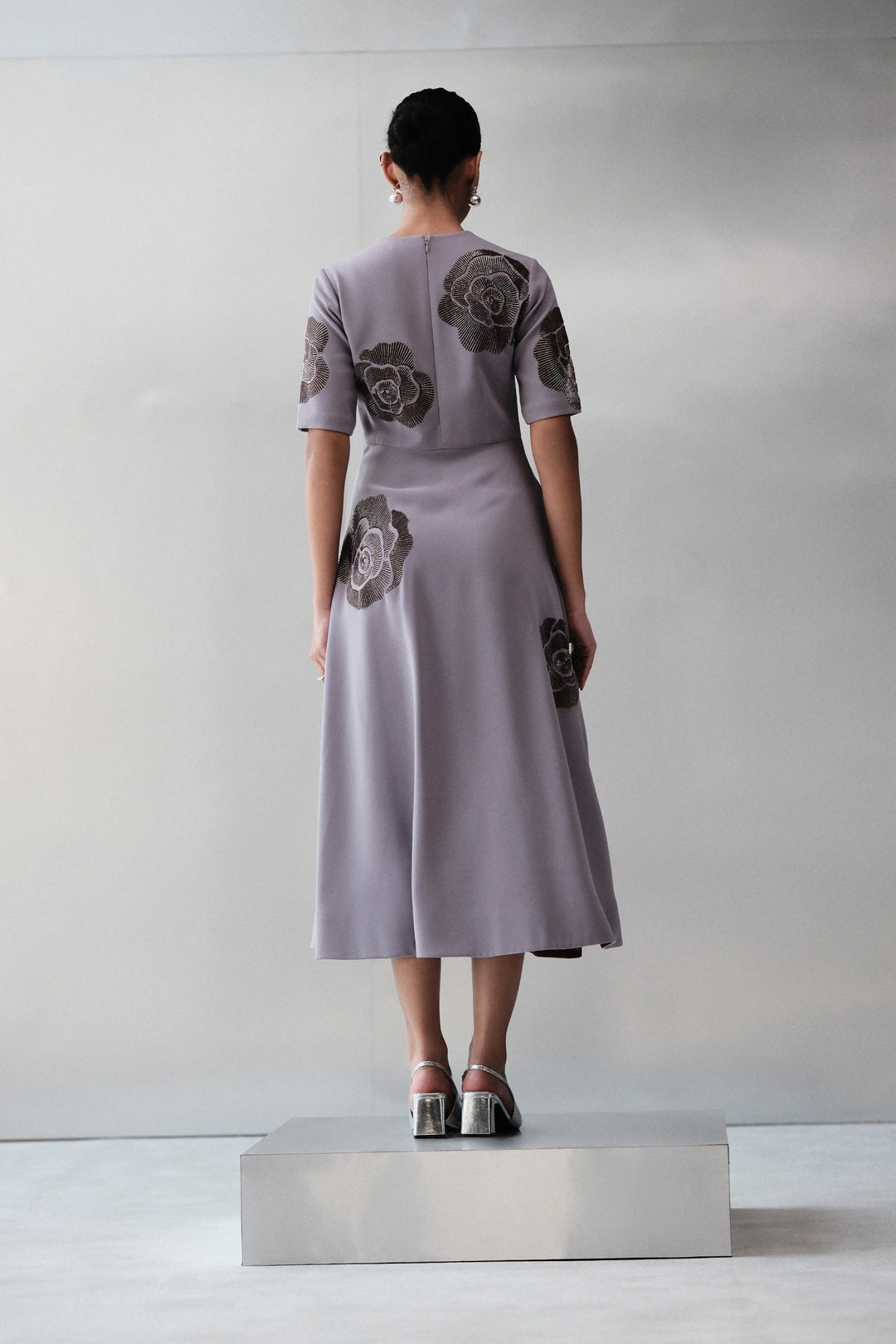 GEOMETRIC ROSES MIDI DRESS