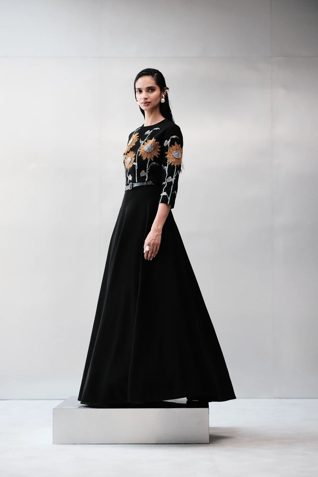 SUNFLOWER BLOUSE WITH STATEMENT SKIRT