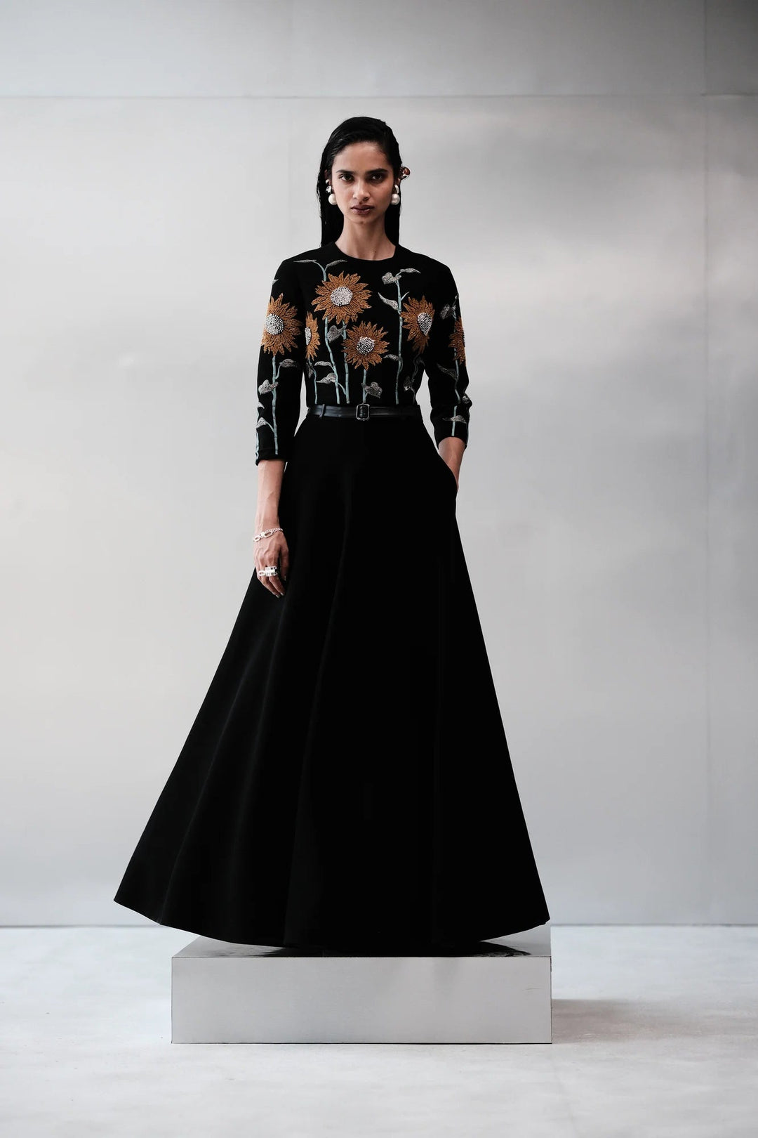 SUNFLOWER BLOUSE WITH STATEMENT SKIRT