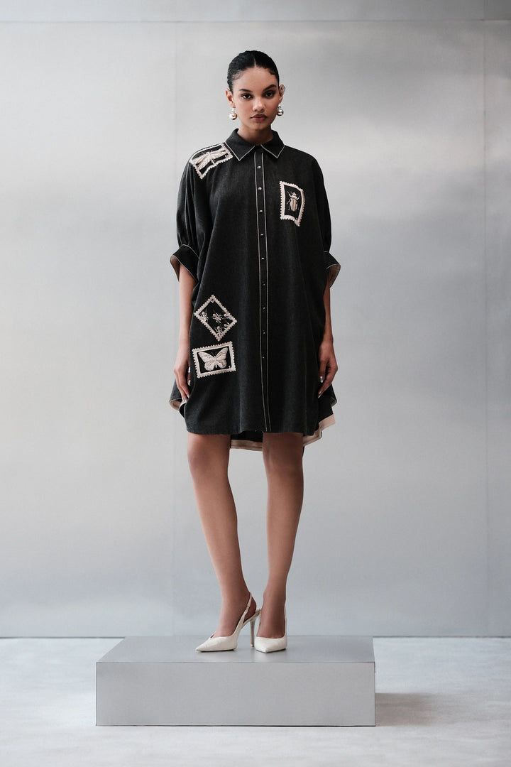 BUG STAMP GATHERED SLEEVE DRESS