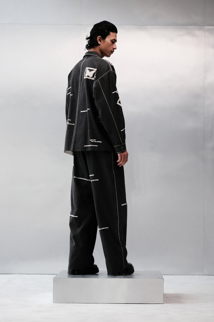 BUG STAMP OVERSIZED JACKET WITH BAGGY PANTS