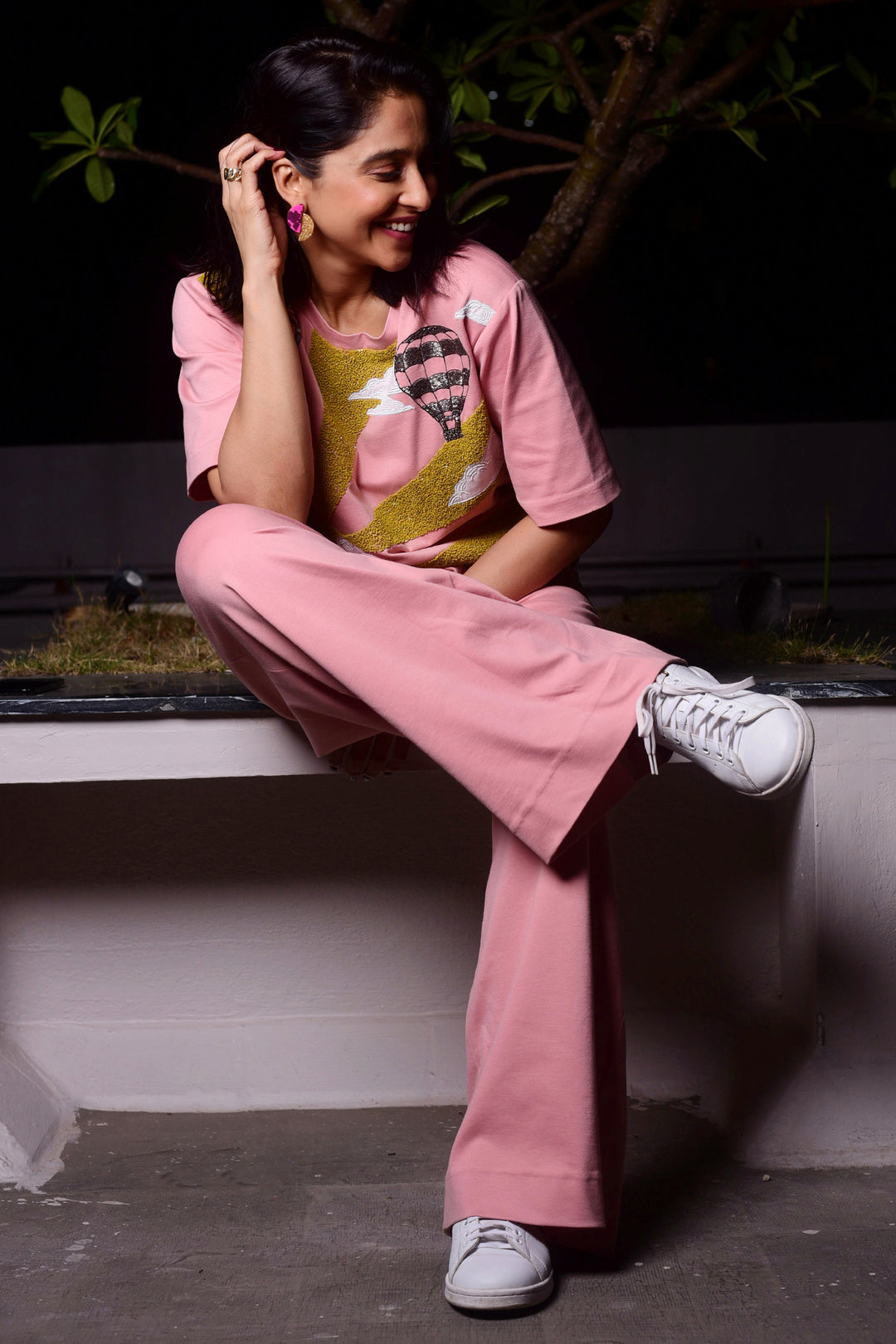 Regina Cassandra In Air Balloon &amp; Sun Rays Boxy T-Shirt With Flared Pants