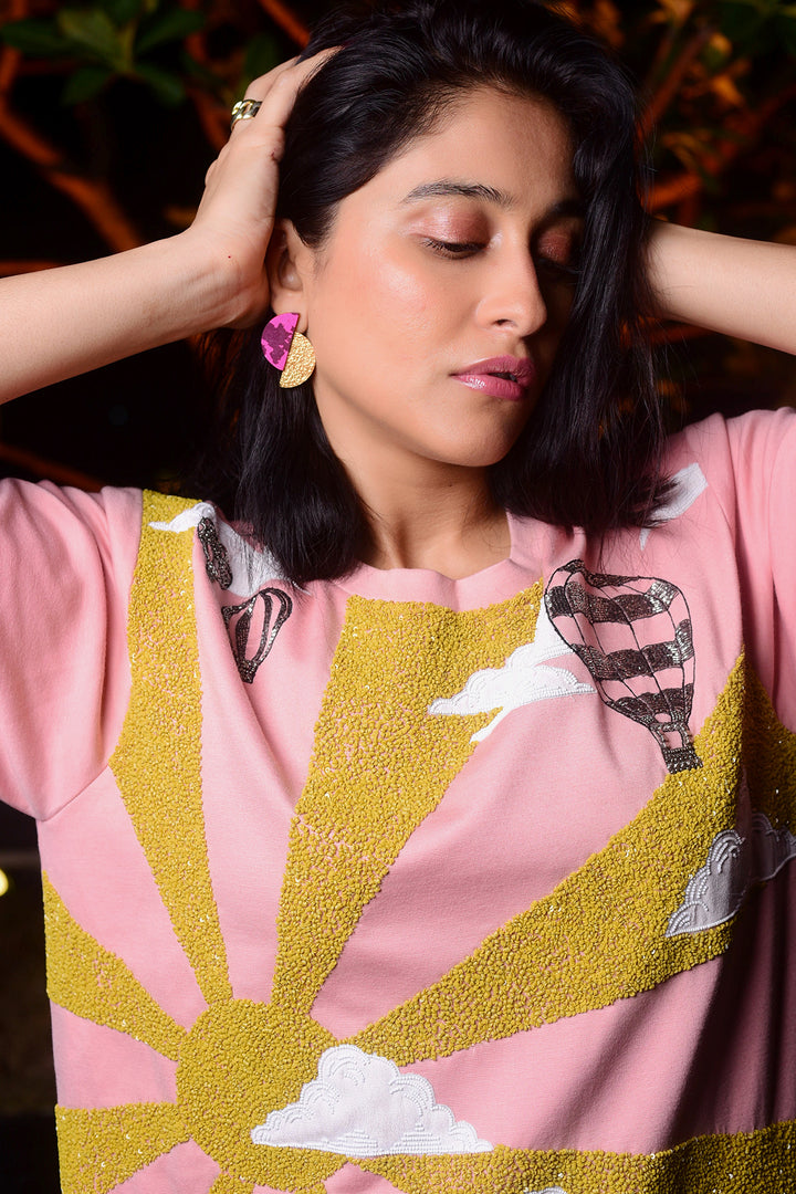 Regina Cassandra In Air Balloon &amp; Sun Rays Boxy T-Shirt With Flared Pants