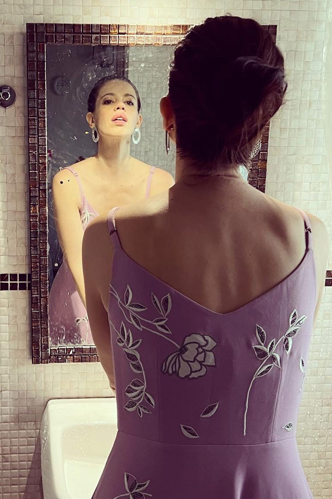 Kalki Koechlin In Abstract Rose Spagetti Strap Midi Dress