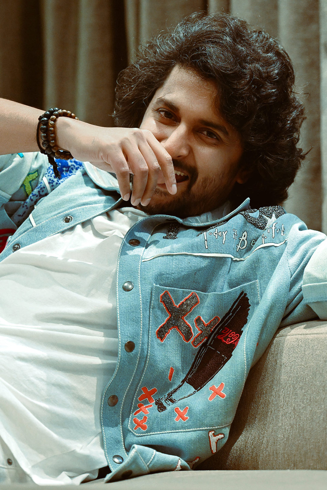 Naveen Babu(Nani) In Dream, Discover, Explore Hi-Low Denim Jacket