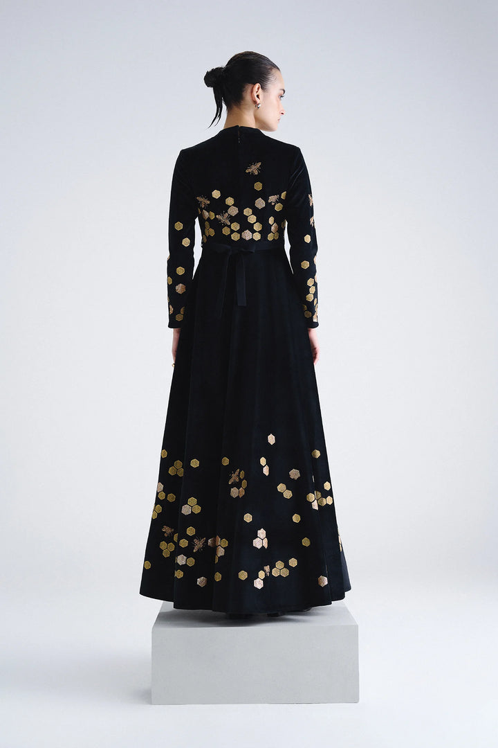 HONEYCOMB V NECK LONG DRESS