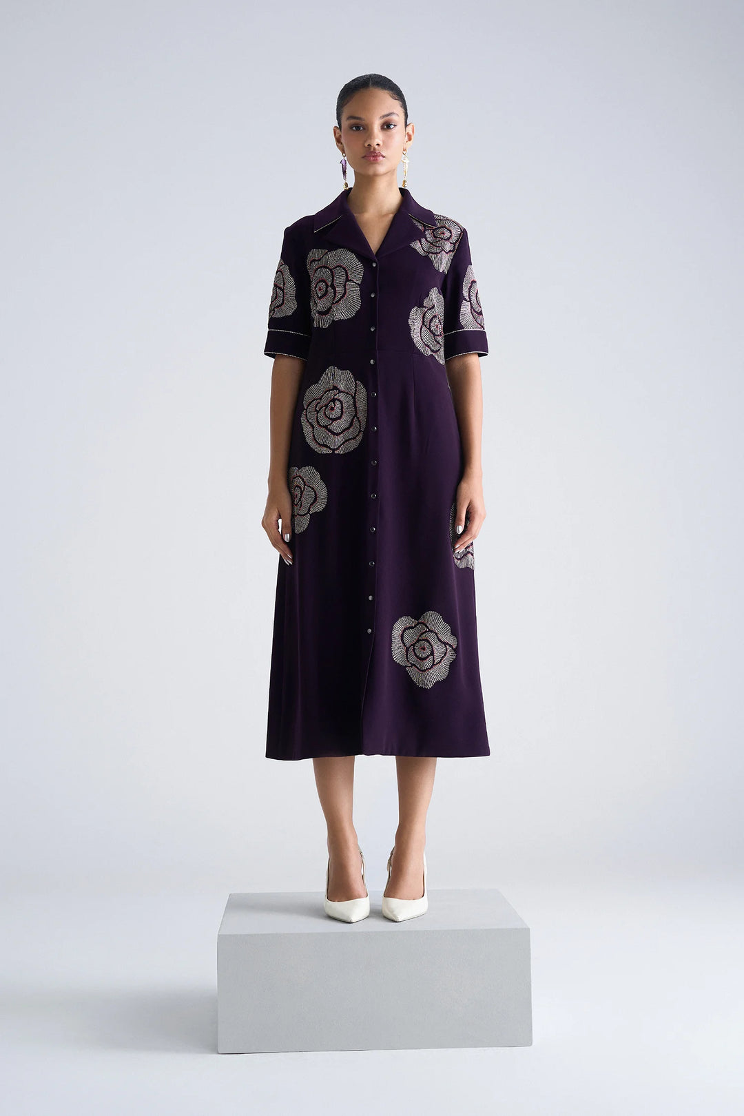 GEOMETRIC ROSES FRONT OPEN DRESS