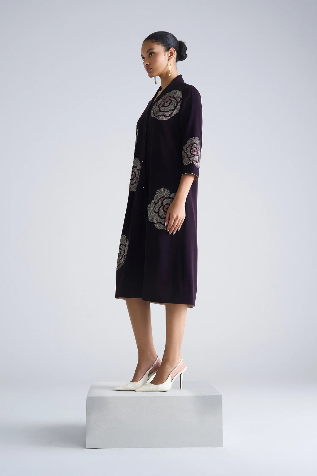 GEOMETRIC ROSES SHAWL COLLAR DRESS