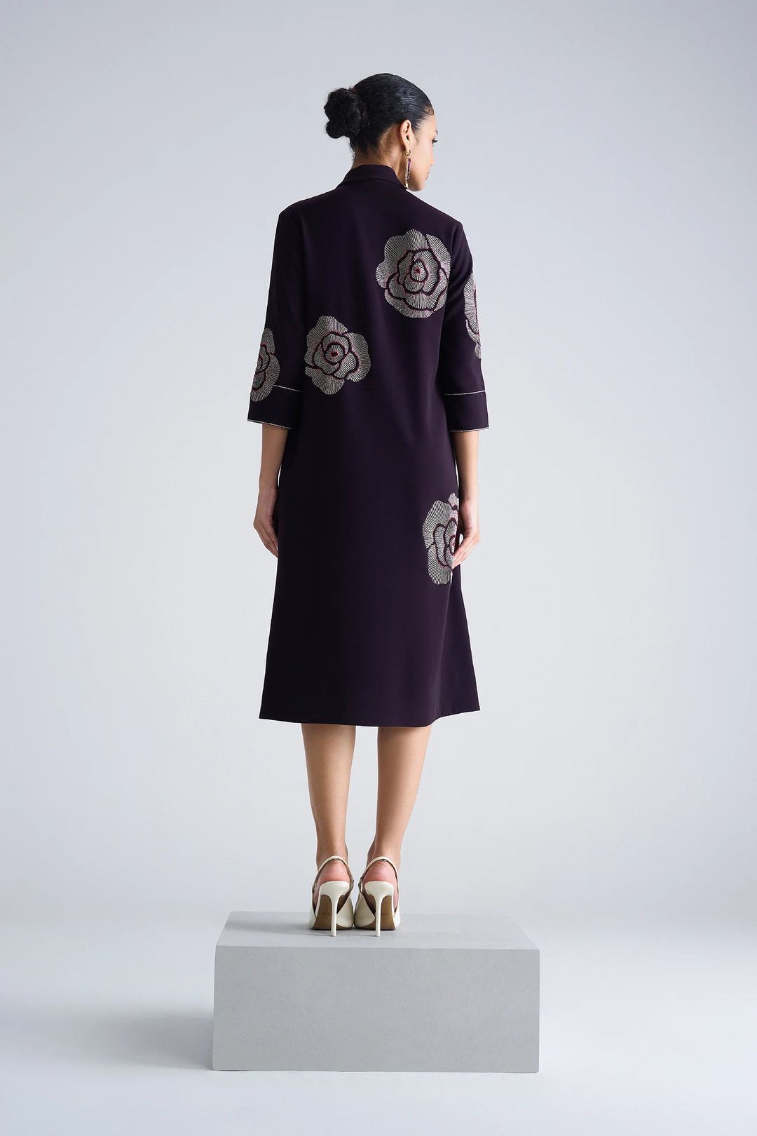 GEOMETRIC ROSES SHAWL COLLAR DRESS