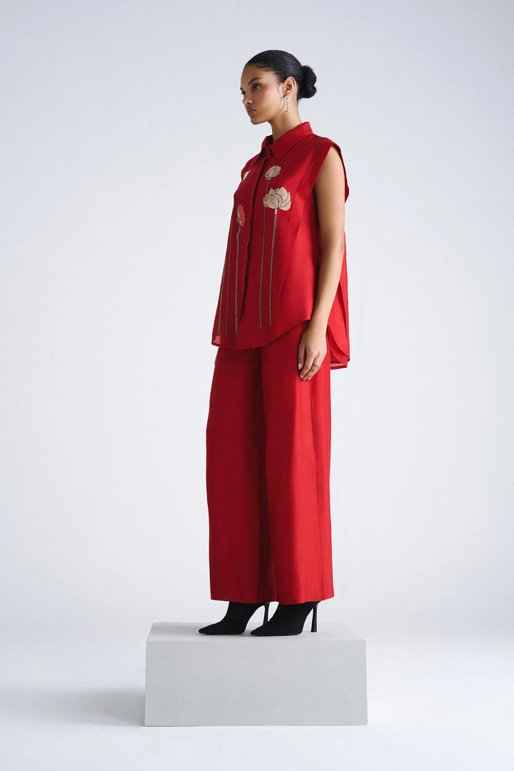 EARTH LOTUS PLEATED SHIRT
