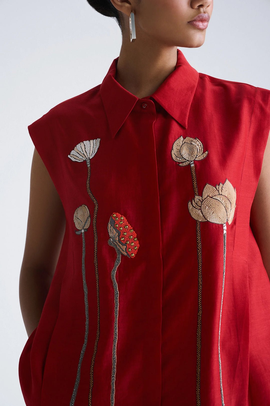EARTH LOTUS PLEATED SHIRT