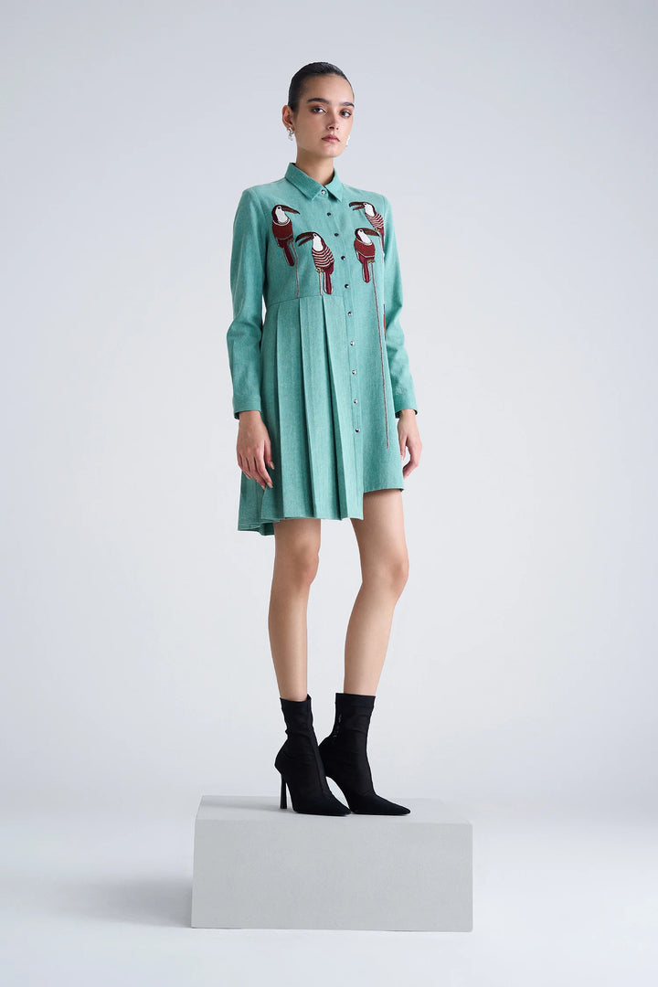 TOUCAN SIDE PLEATED SHIRT DRESS