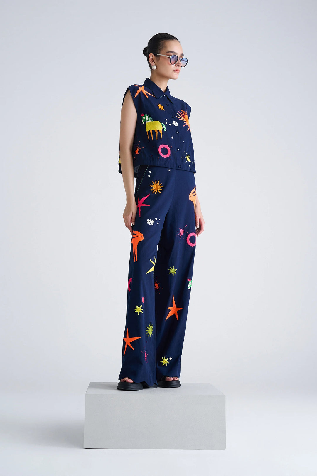 FLARED PANT OF KIDOODLE SLEEVELESS BOX SHIRT