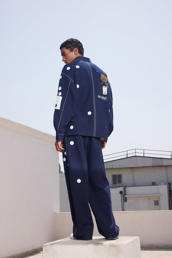TELEPHONE AND TEXT JACKET WITH BAGGY PANTS