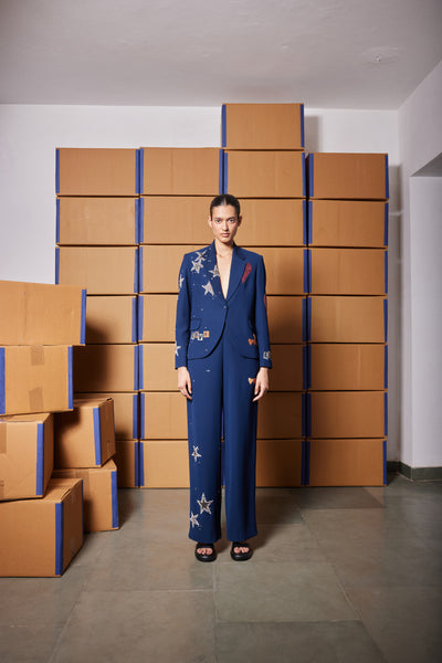 HEART AND STAR BLAZER WITH STRAIGHT PANTS