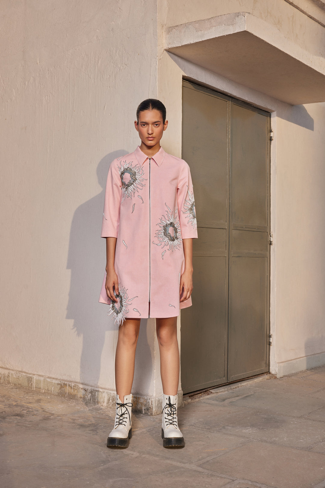 MULTI PETALS SIDE TRIANGLE SHIRT DRESS