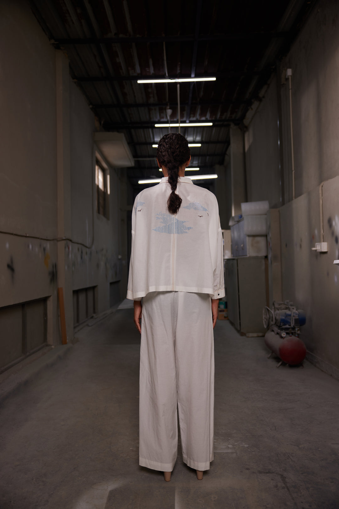 OUTHOUSE SHACKET WITH SIDE ELASTIC PANTS