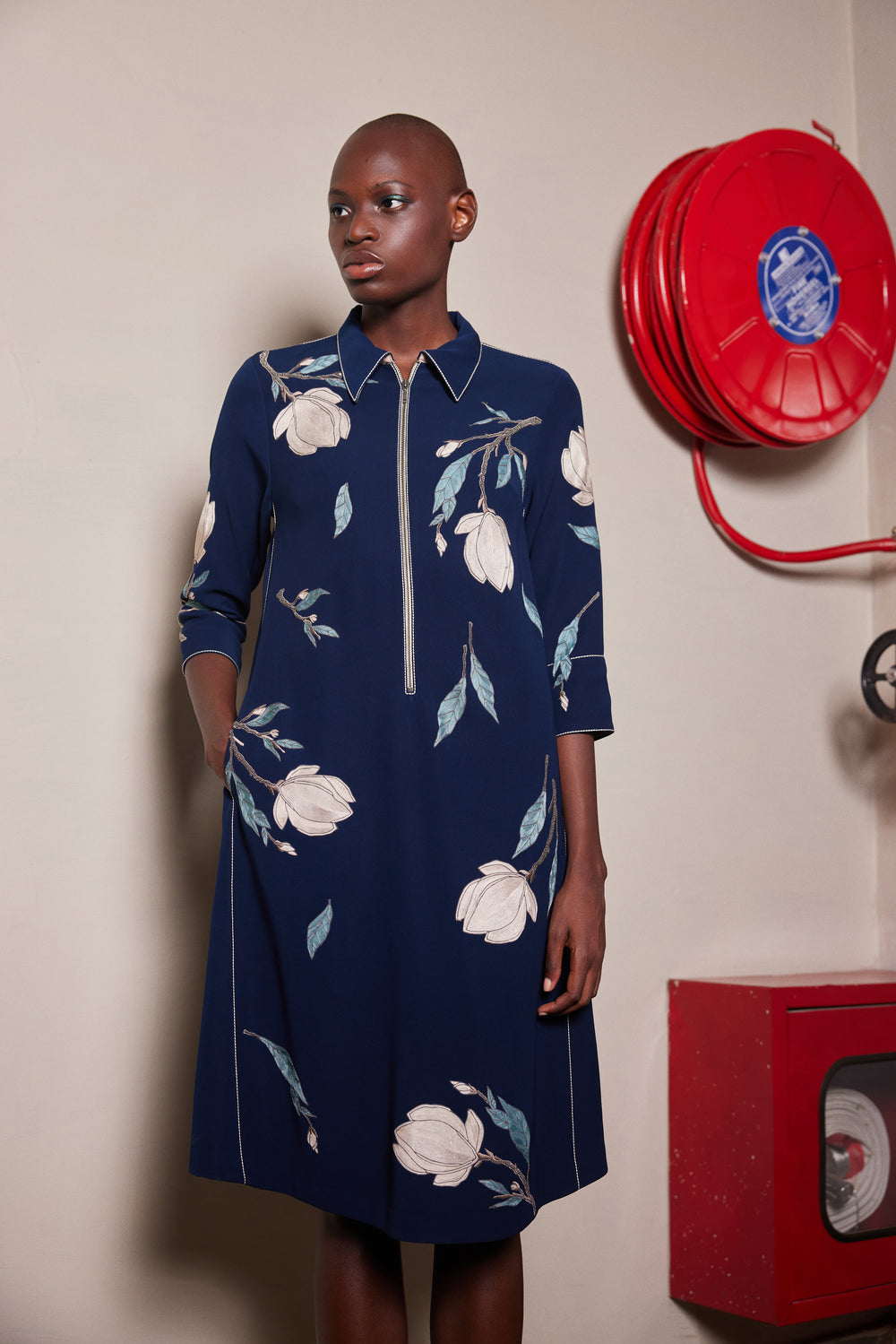 MAGNOLIA BLOSSOM SIDE TRIANGLE DRESS