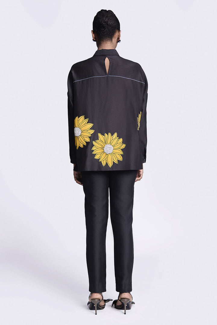 Sunflower Applique Boxy Shirt With Narrow Pants