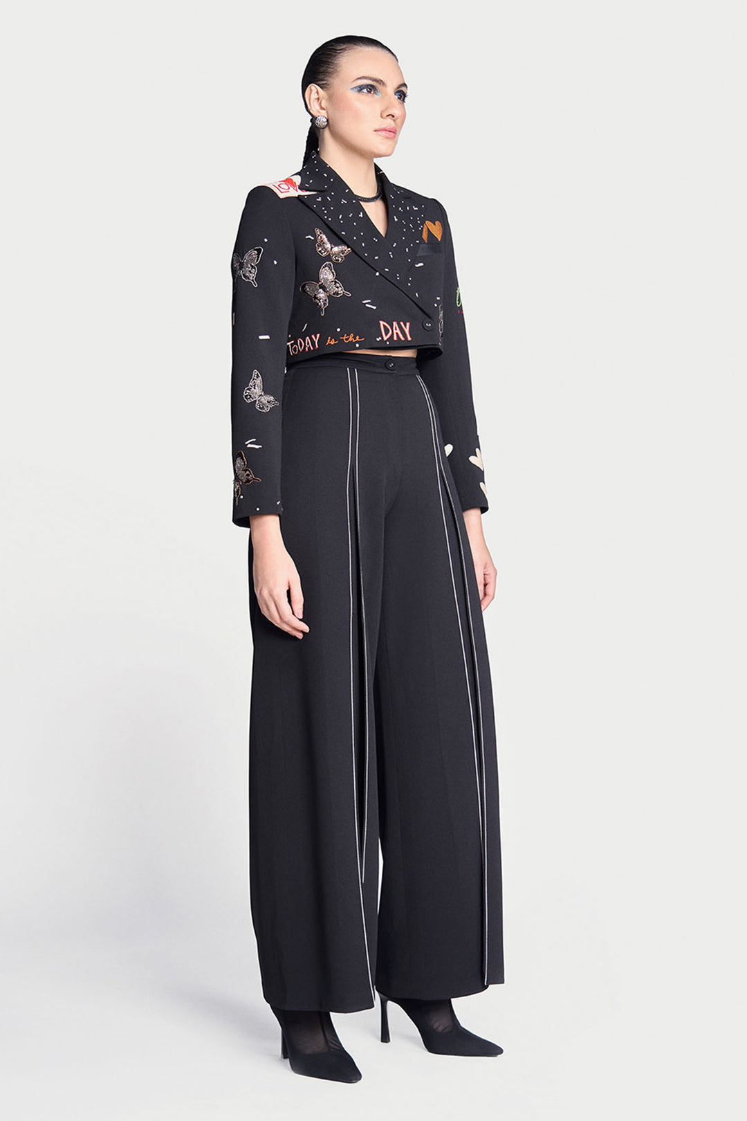 Dream Cropped Blazer With Pleated Pants