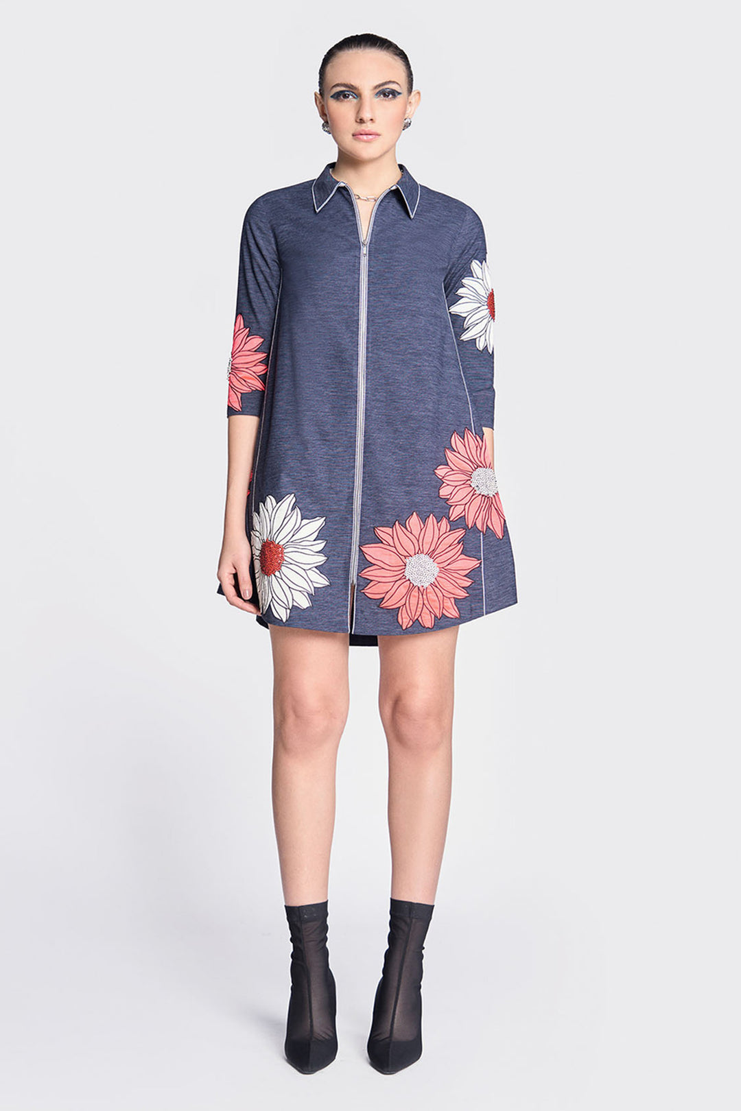 Flower Applique Side Triangle Shirt Dress